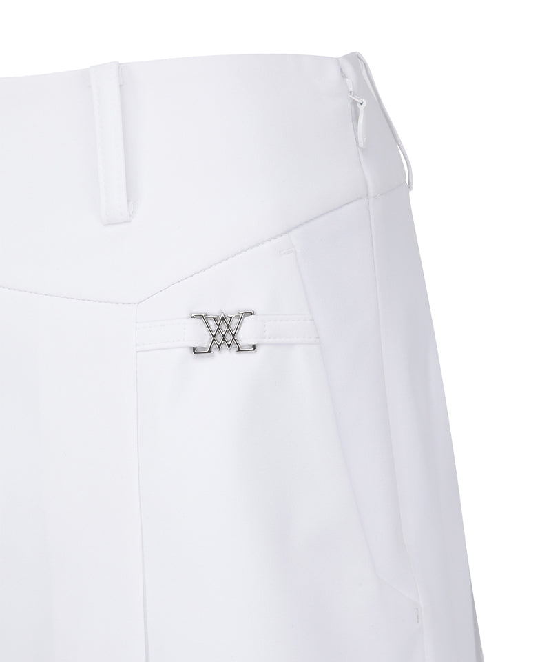 ANEW Golf Women's SM Back Pleated Golf Skirt - White – Anew Golf USA