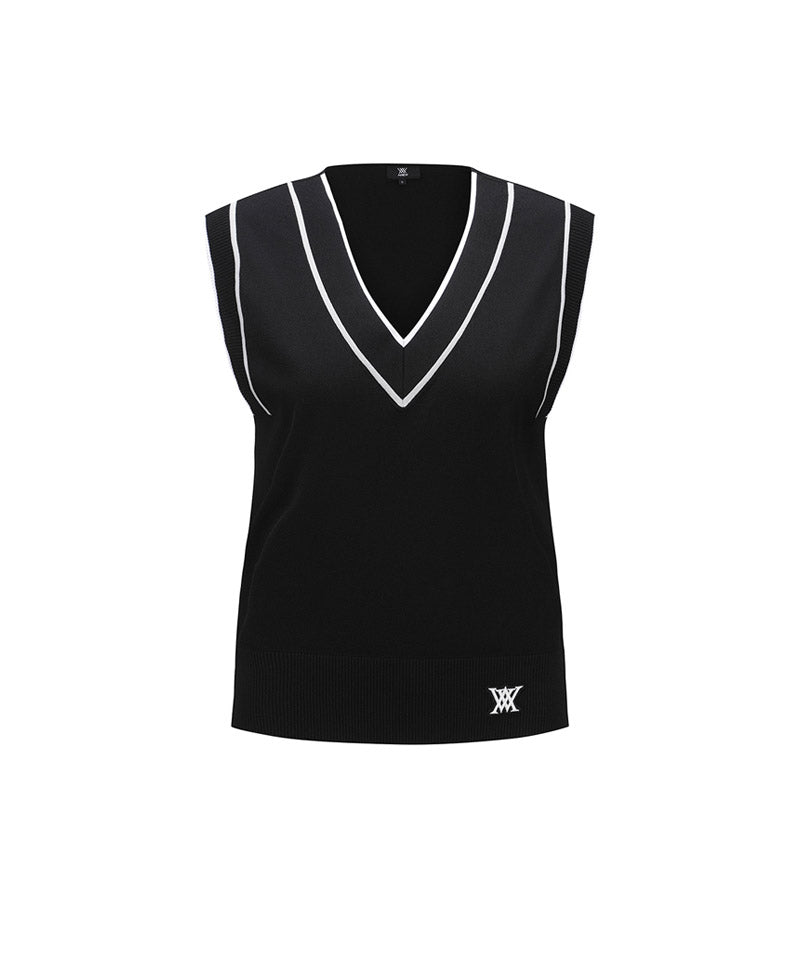 Women's Essential V-Neck Vest - Black