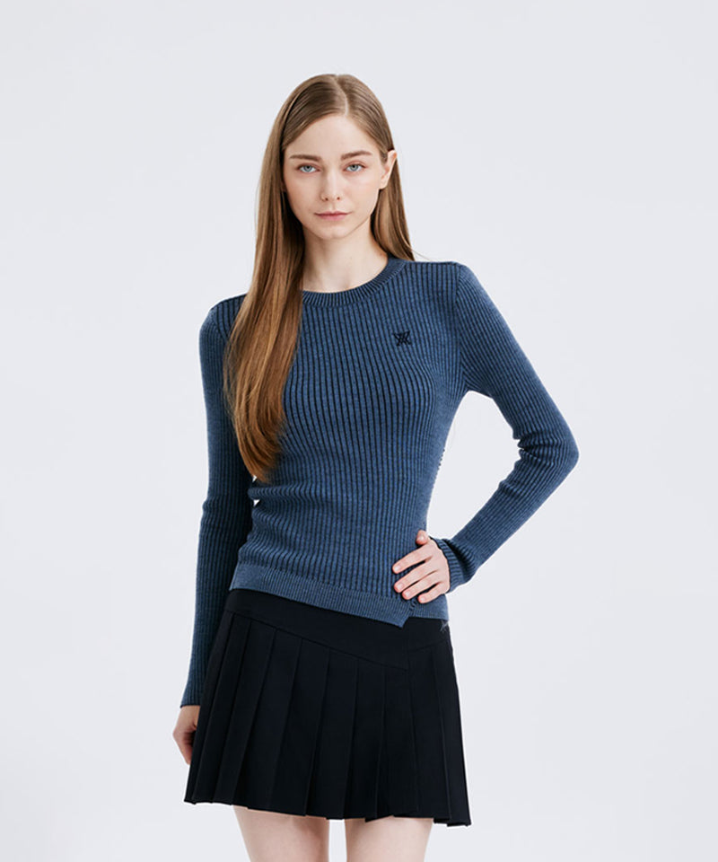 Women's Handle Chain Embroidery Pullover - Blue