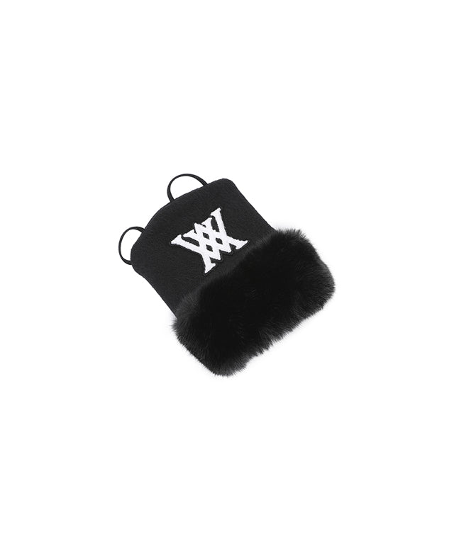 Woman's Fluffy Hand Warmer - Black