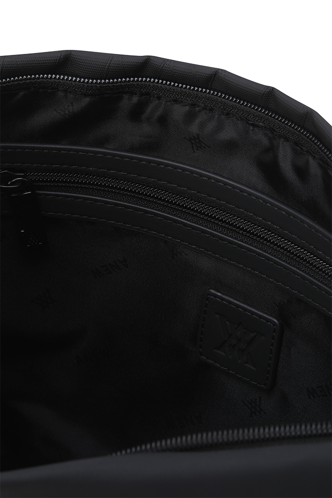 Uni Casual Clutch Bag - Black