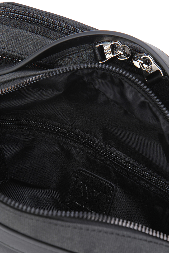 Uni Square 3Zip Pouch - Black