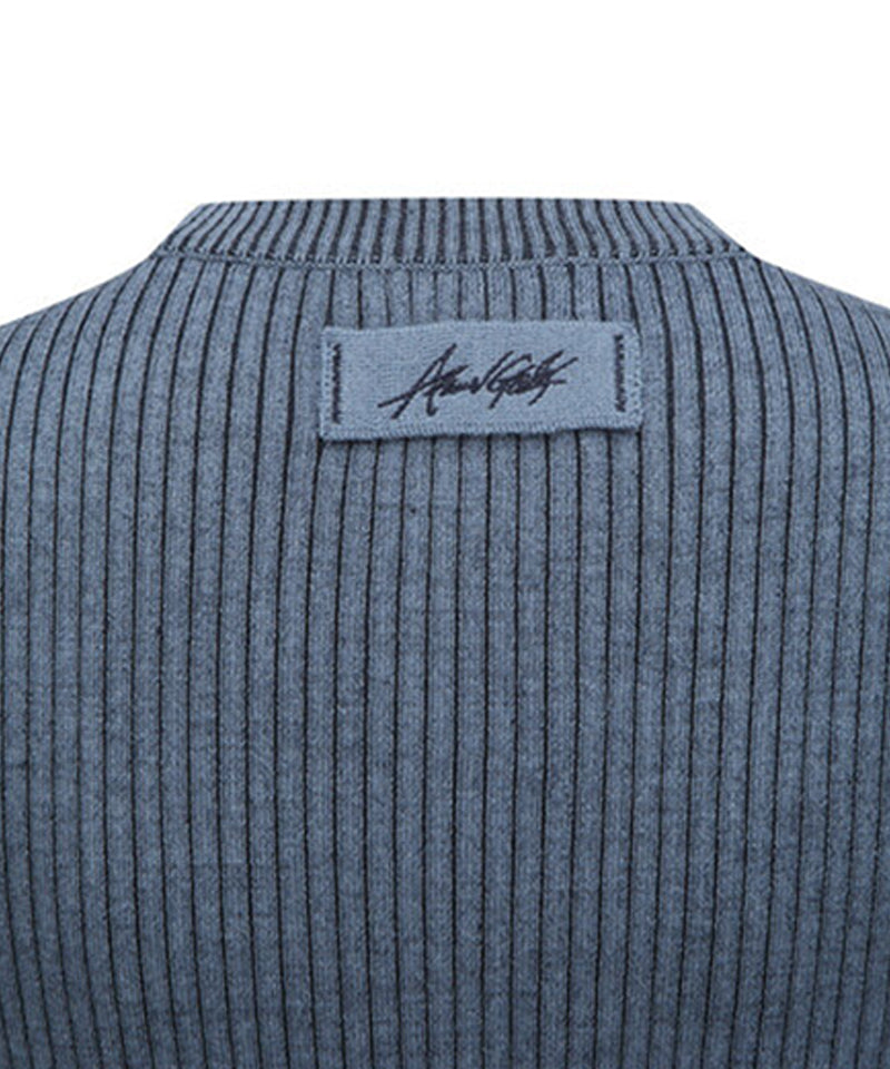 Women's Handle Chain Embroidery Pullover - Blue