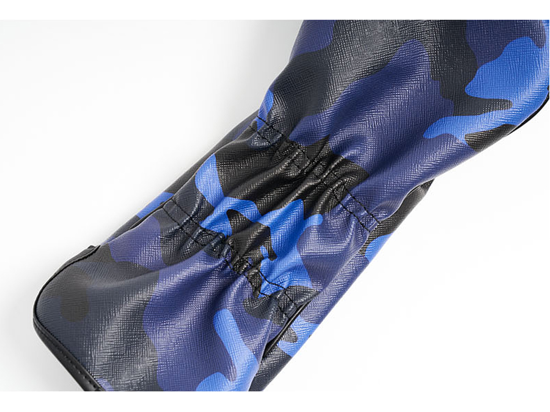 Logo Line Camo Stud Wood COVER