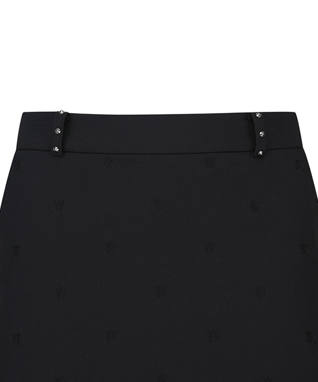 W Front Embossed Point H-line SQ - Black