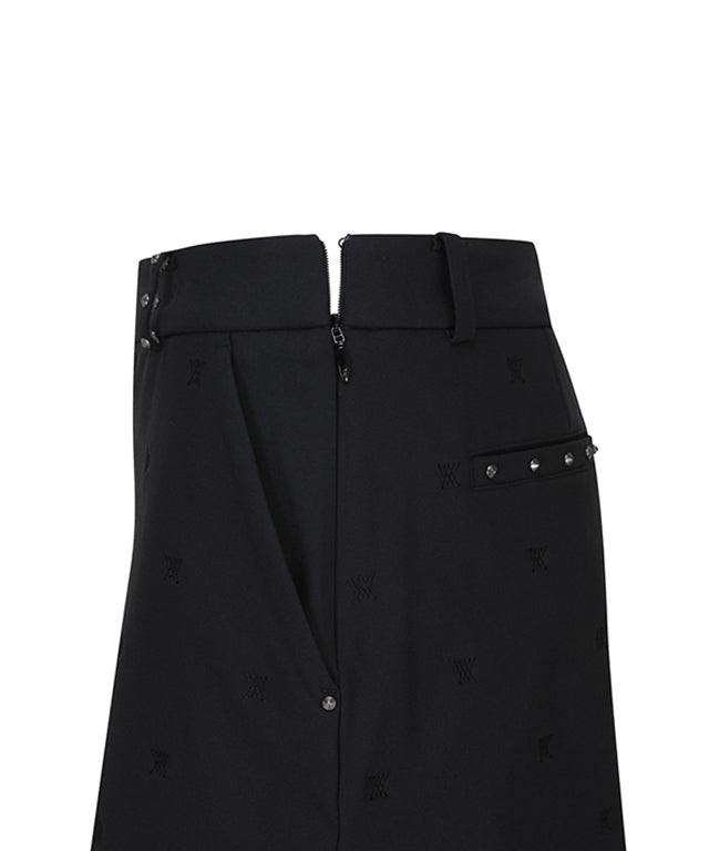 W Front Embossed Point H-line SQ - Black