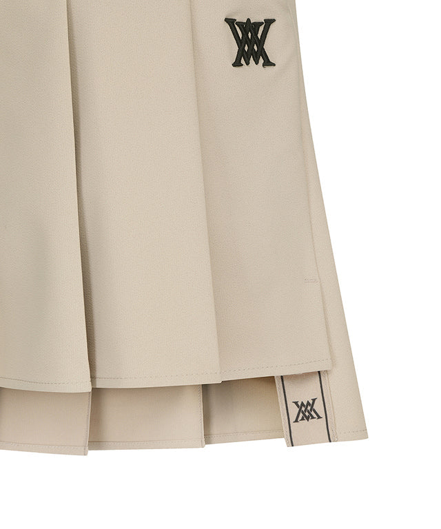 Women's Women Buckle Decoration Pleats Skirt - Beige